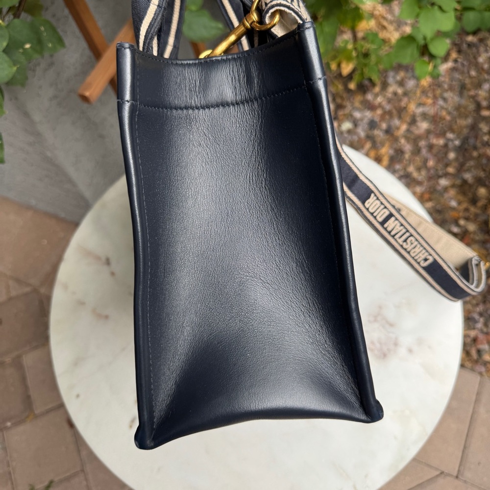 Christian Dior Oblique Embroidery and Calfskin Small Book Tote - Picture 10 of 15